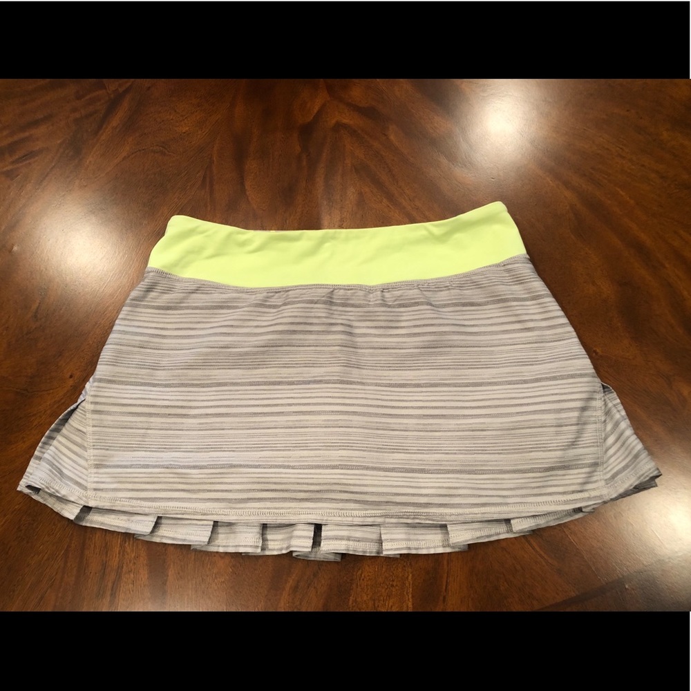 Lululemon Pacesetter Skirt ⭐️⭐️
